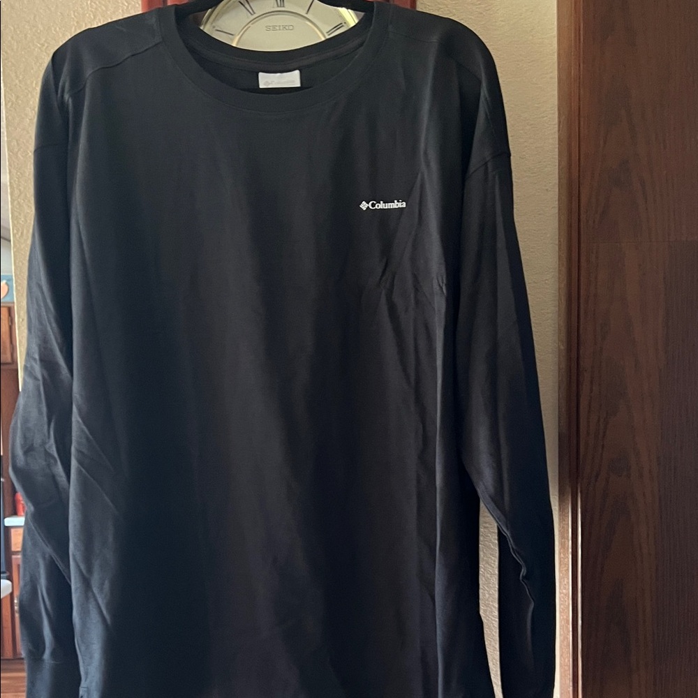 Columbia North Cascades crew neck long sleeve T-shirt